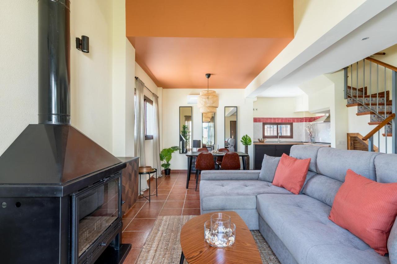 Casa Rural Sierramagna De 2 Dormitorios El Ronquillo ภายนอก รูปภาพ